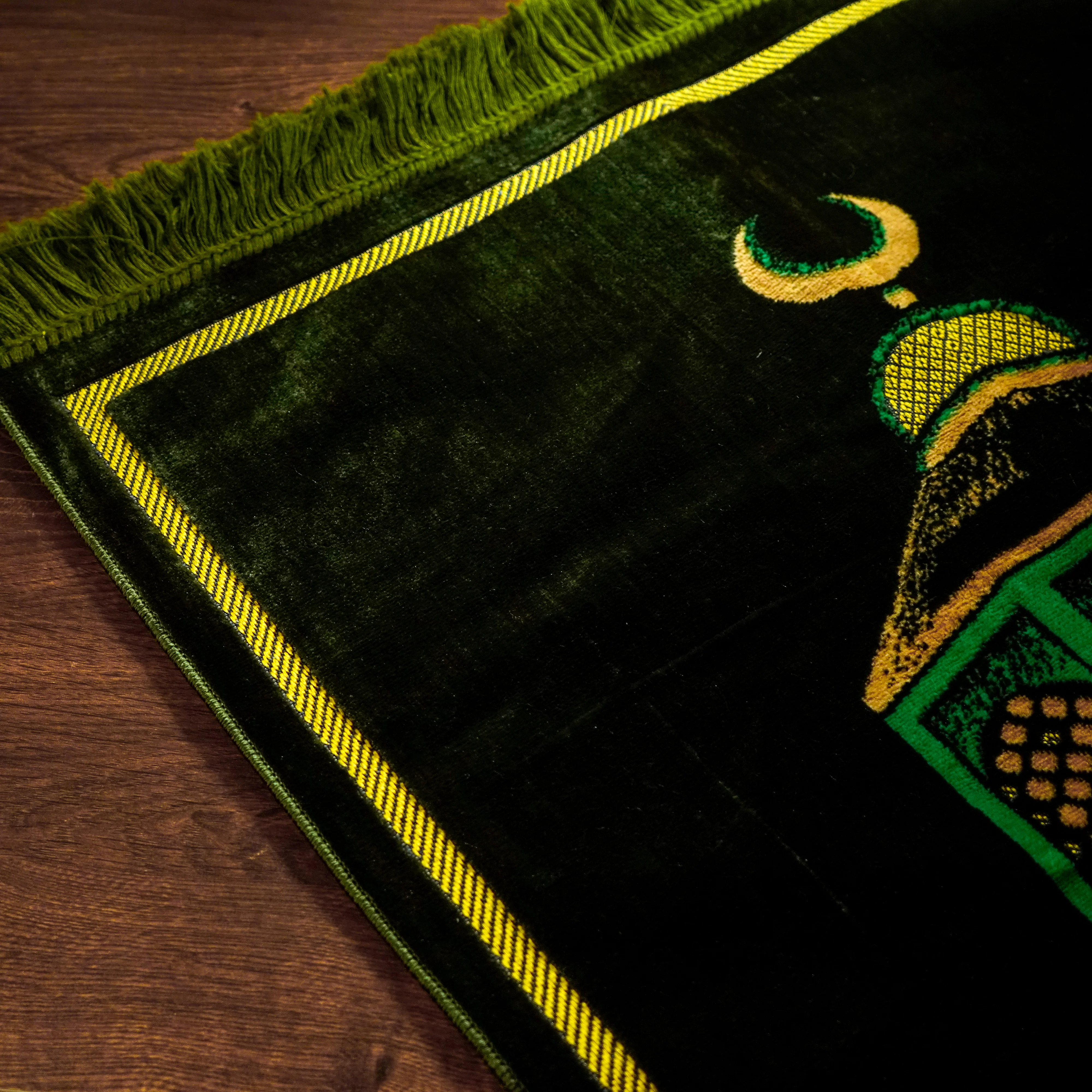 Velvet Standard Prayer Mat - Image 2